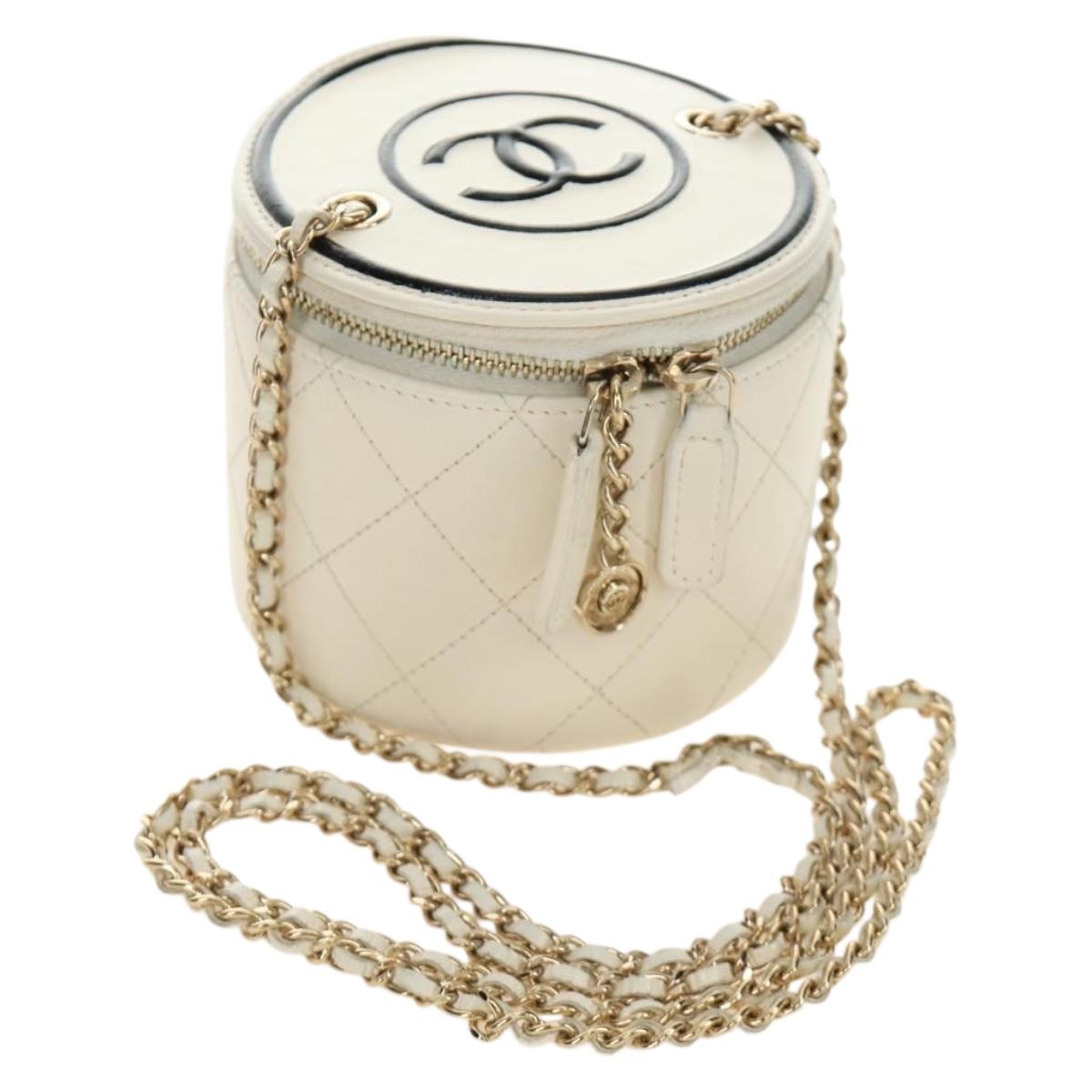 CHANEL Matelasse Chain Shoulder Bag Leather White Gold CC Auth bs35547SAM
