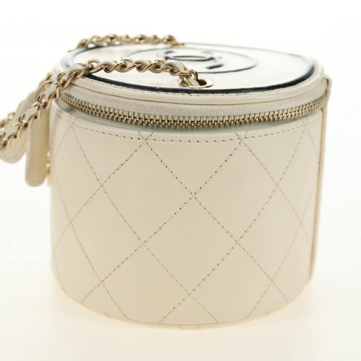 CHANEL Matelasse Chain Shoulder Bag Leather White Gold CC Auth bs35547SAM
