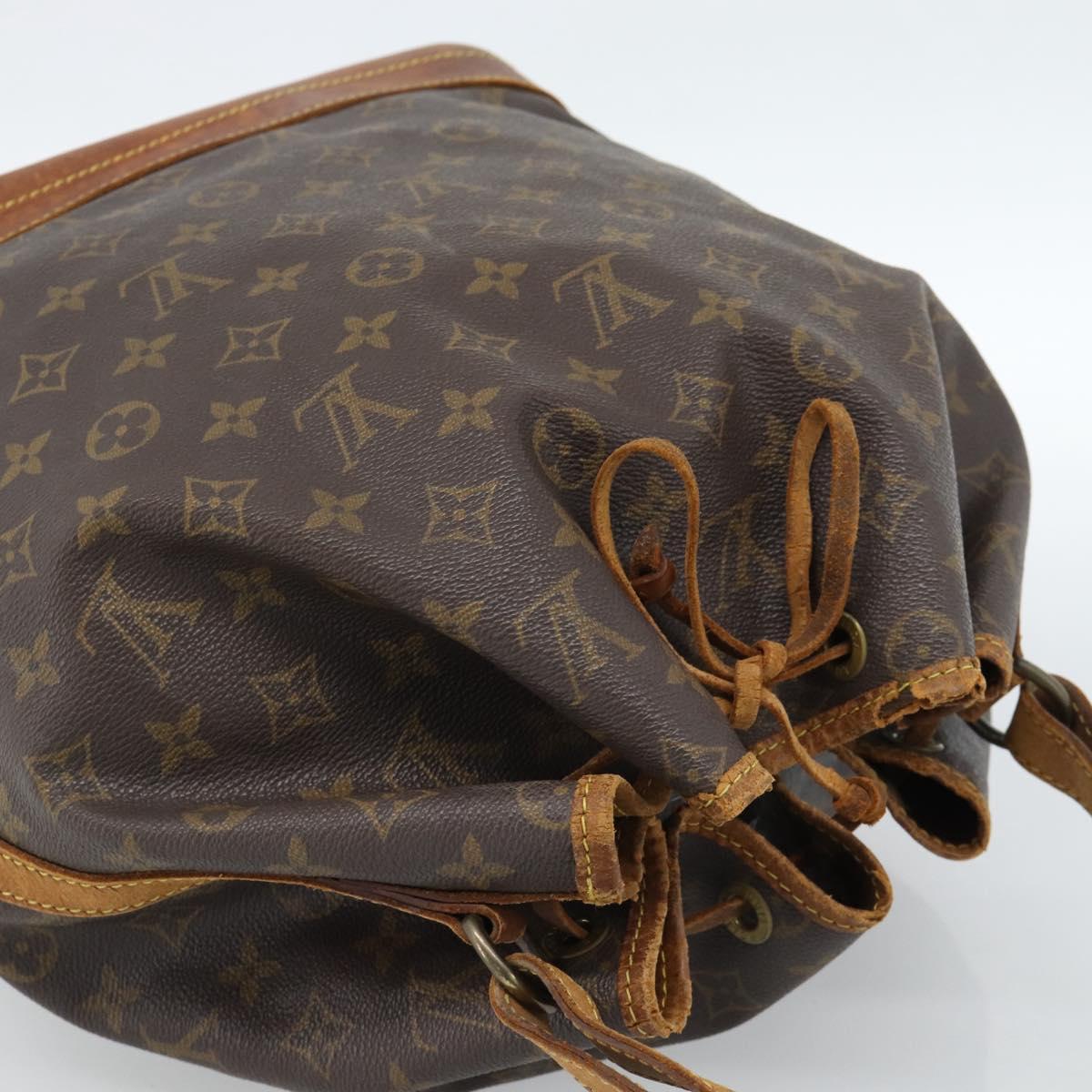 LOUIS VUITTON Monogram Noe Shoulder Bag M42224 LV Auth bs35560