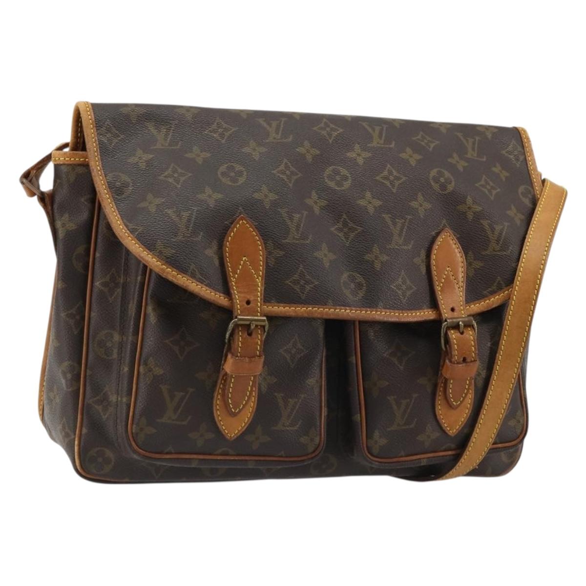 LOUIS VUITTON Monogram Gibeciere MM Shoulder Bag M42247 LV Auth bs35565