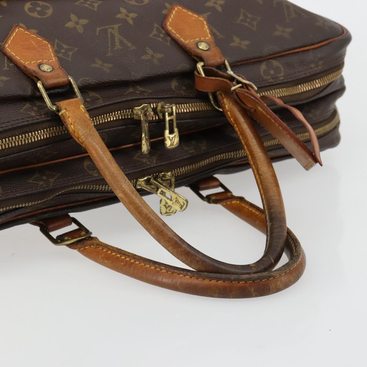 LOUIS VUITTON Monogram Porte Documents Voyage 2 Compartments M53362 Auth bs35595