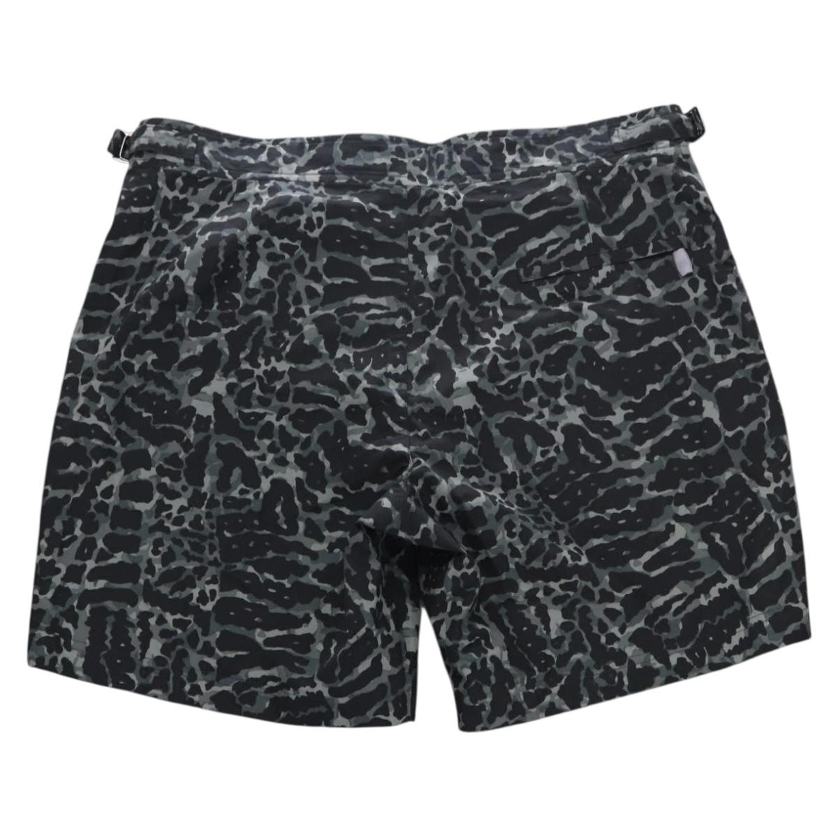 LOUIS VUITTON Shorts Pants Polyester Khaki Silver LV Auth bs35598V