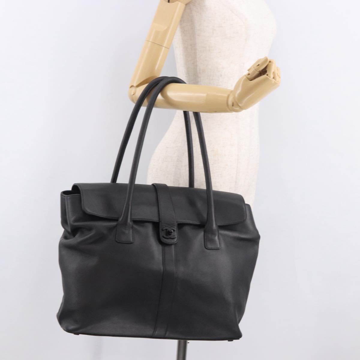 CHANEL Tote Bag Calf Leather Black CC Auth bs35686V