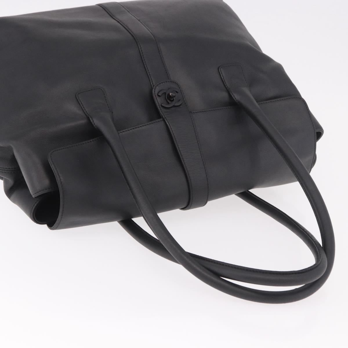 CHANEL Tote Bag Calf Leather Black CC Auth bs35686V