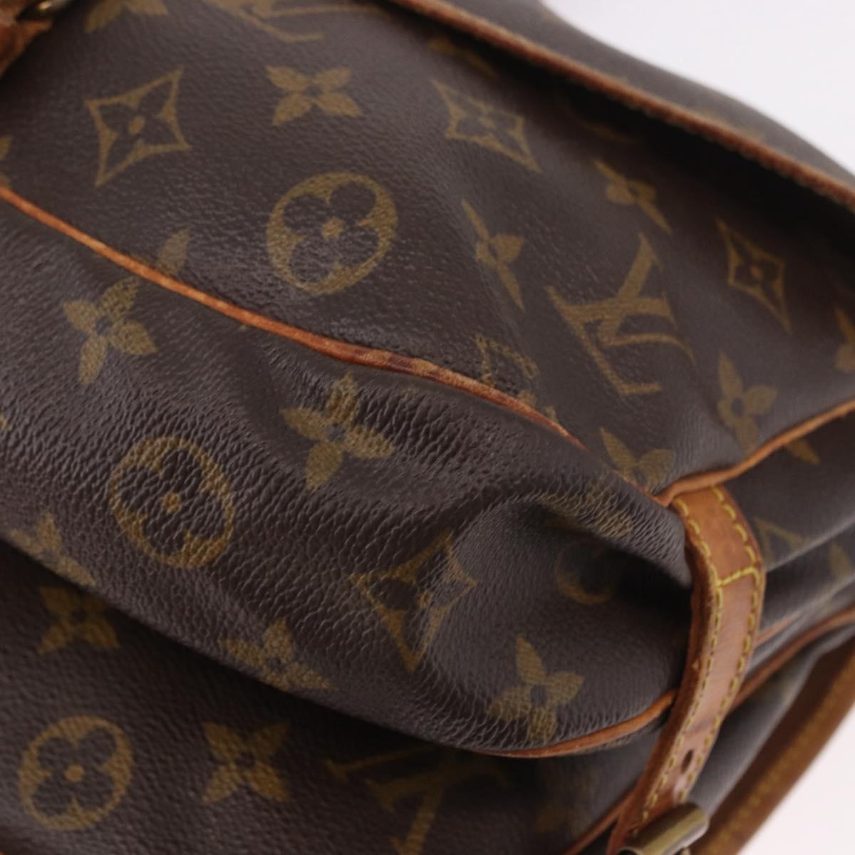 LOUIS VUITTON Monogram Saumur 30 Shoulder Bag M42256 LV Auth bs35731