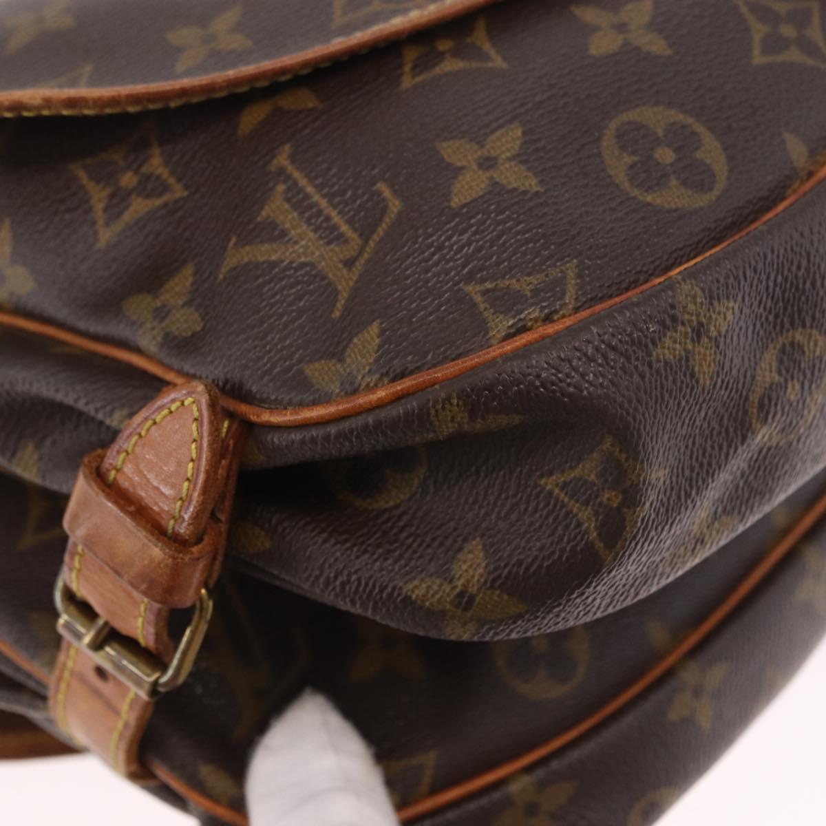 LOUIS VUITTON Monogram Saumur 30 Shoulder Bag M42256 LV Auth bs35731