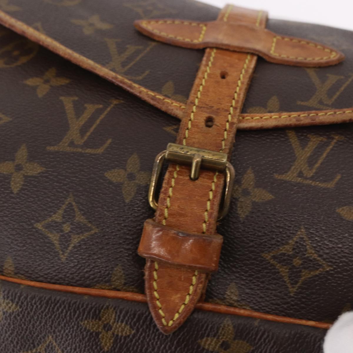 LOUIS VUITTON Monogram Saumur 30 Shoulder Bag M42256 LV Auth bs35731