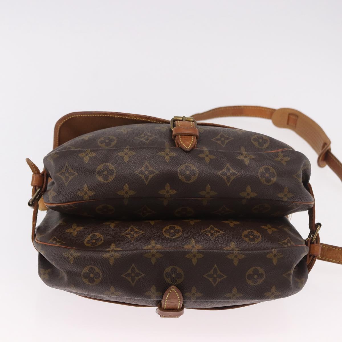 LOUIS VUITTON Monogram Saumur 30 Shoulder Bag M42256 LV Auth bs35731