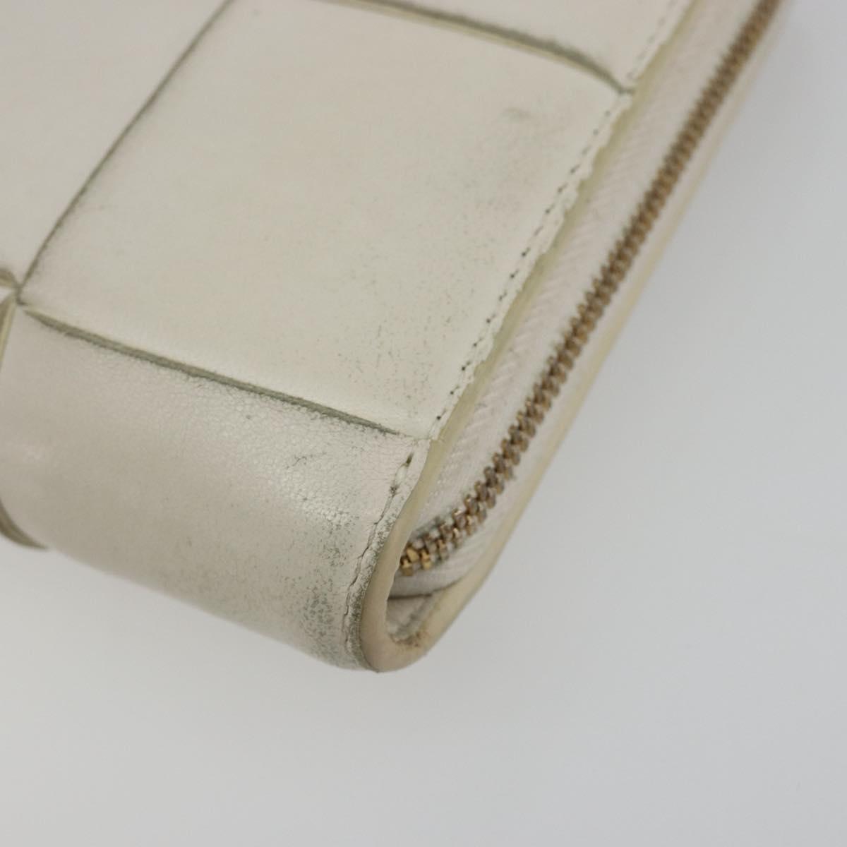BOTTEGA VENETA MAXI INTRECCIATO Long Wallet Leather White Gold Auth bs35818