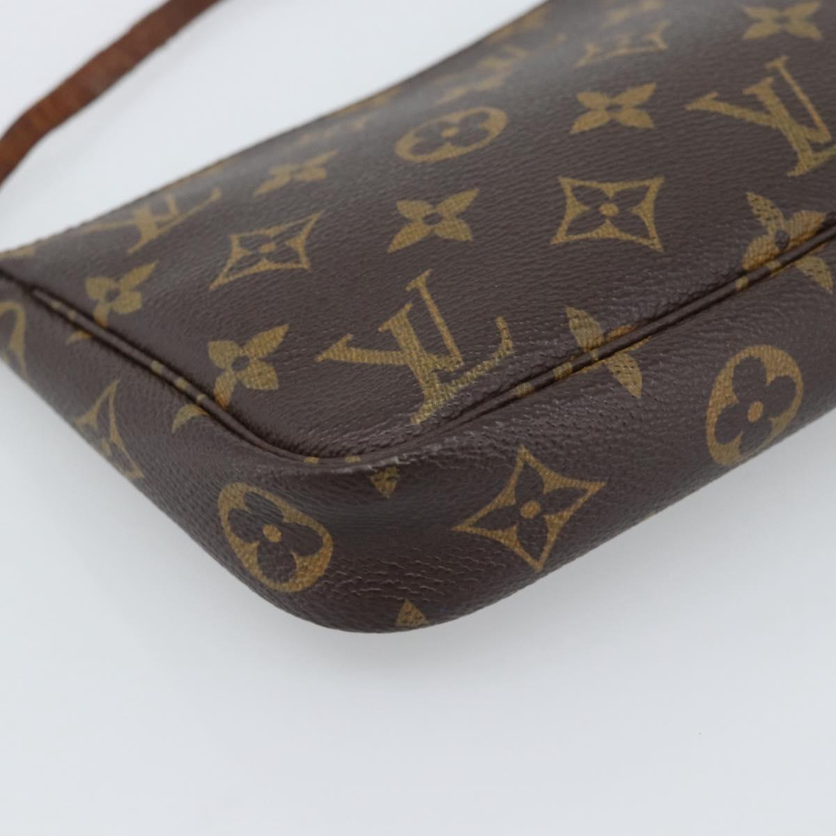 LOUIS VUITTON Monogram Pochette Accessoires Pouch M51980 LV Auth bs35831