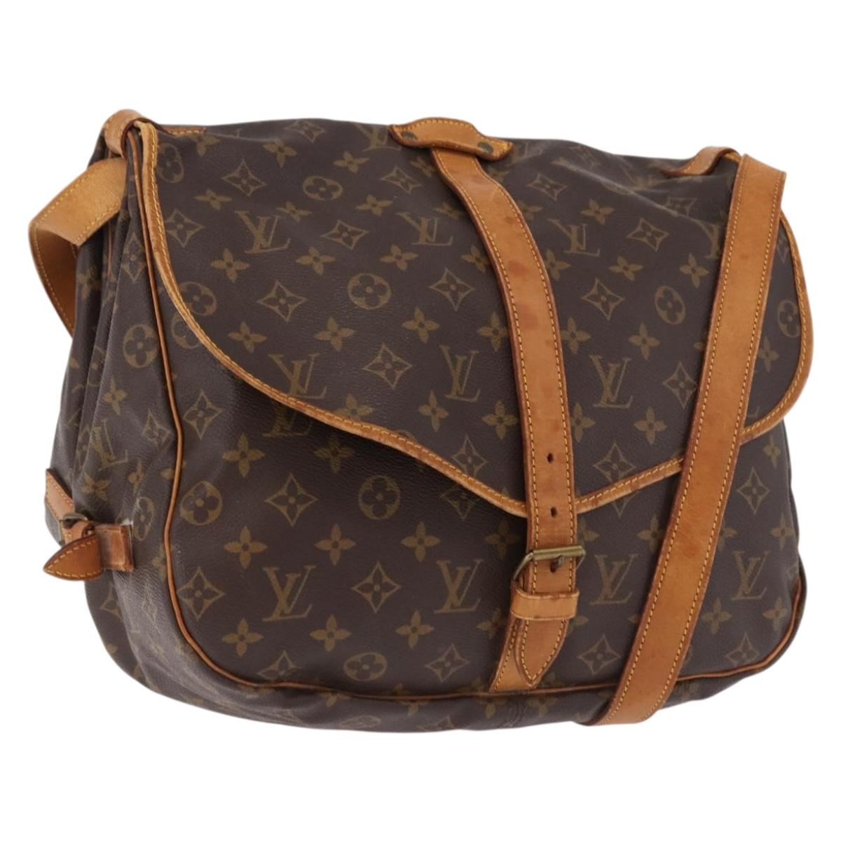 LOUIS VUITTON Monogram Saumur 35 Shoulder Bag M42254 LV Auth bs35853