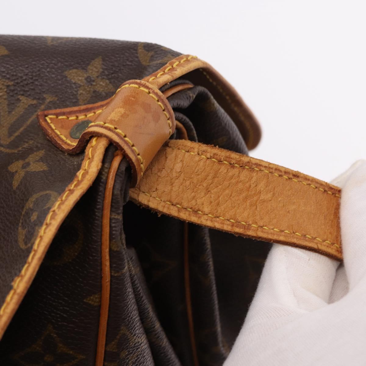 LOUIS VUITTON Monogram Saumur 35 Shoulder Bag M42254 LV Auth bs35853