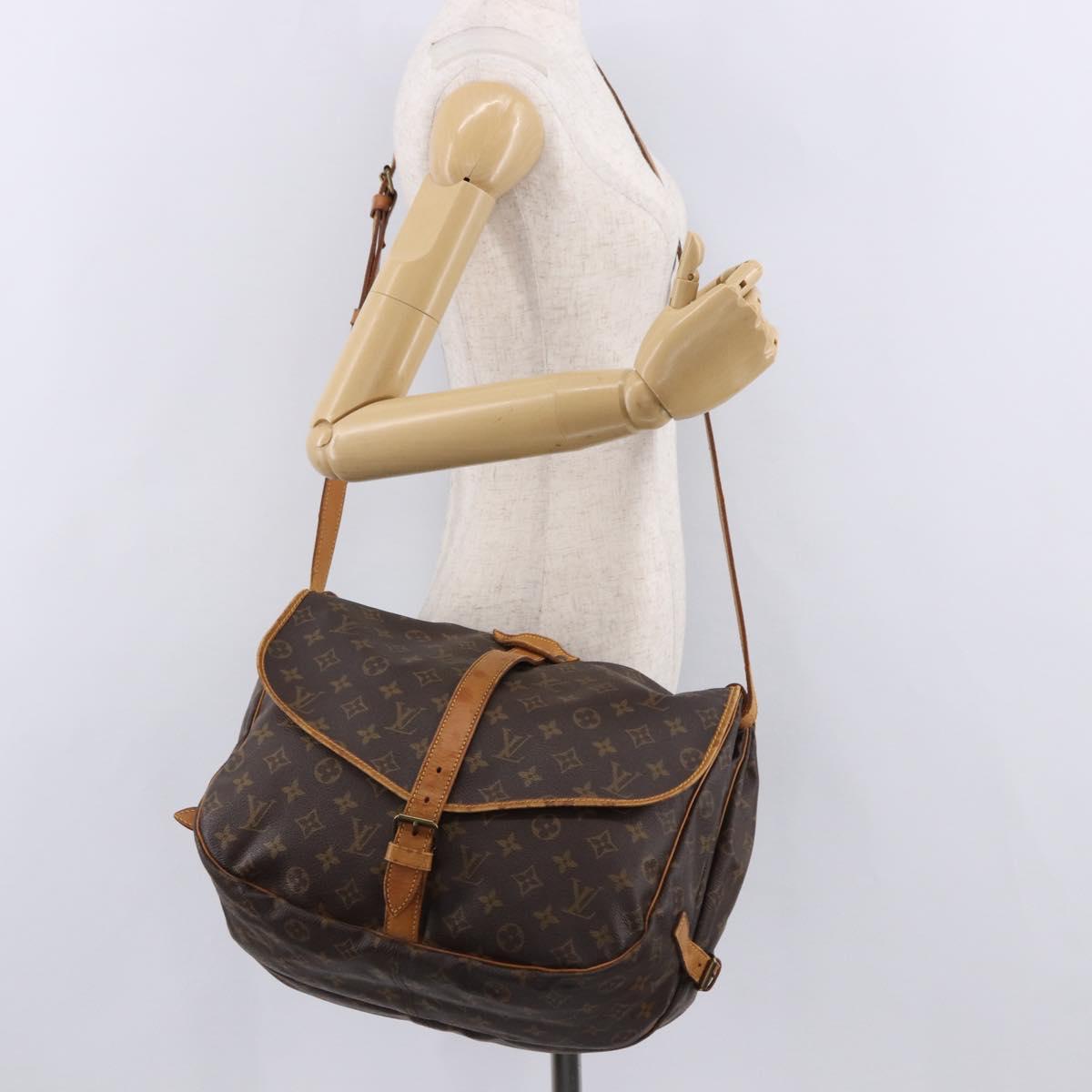 LOUIS VUITTON Monogram Saumur 35 Shoulder Bag M42254 LV Auth bs35853