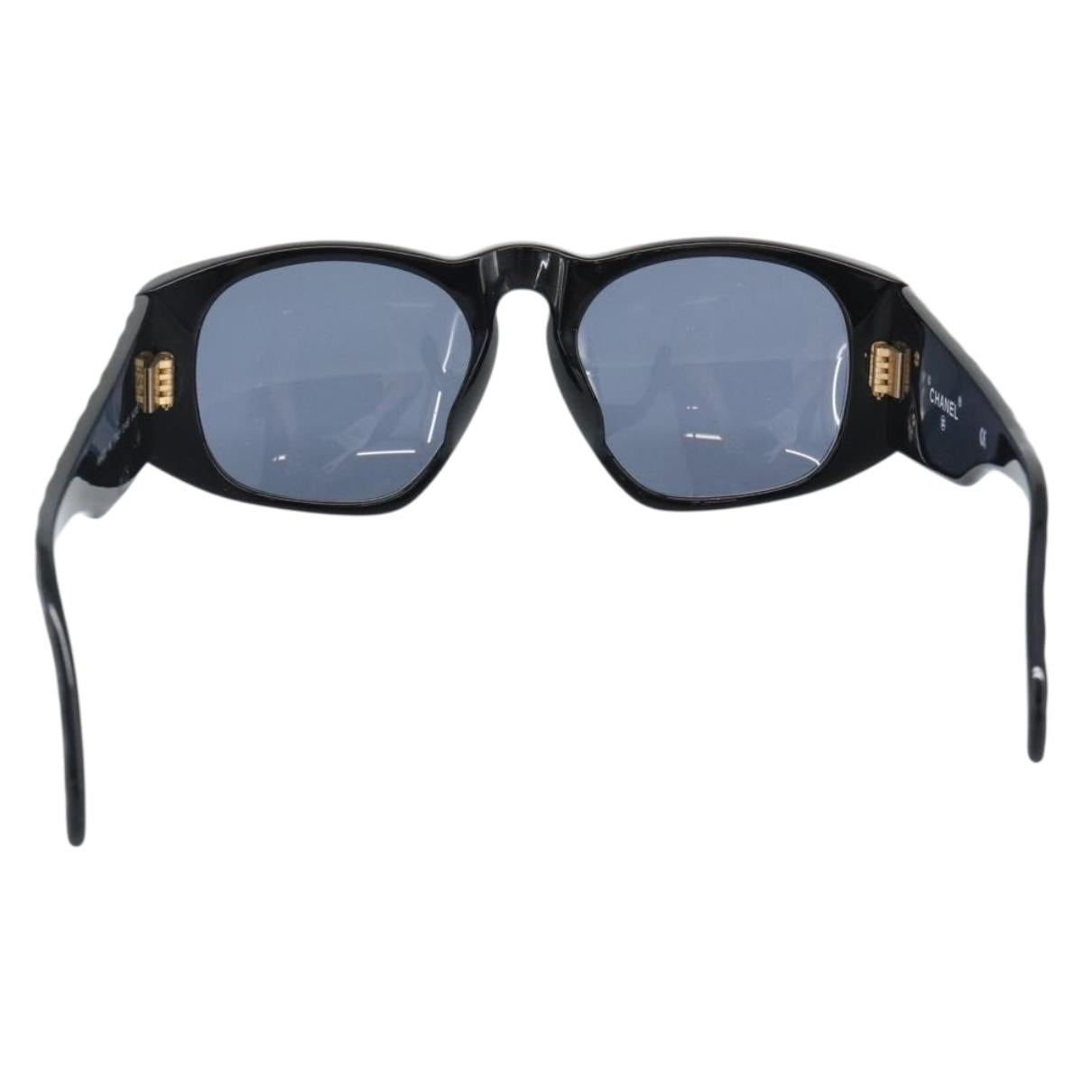 CHANEL Sunglasses Plastic Black Gold CC Auth bs35953