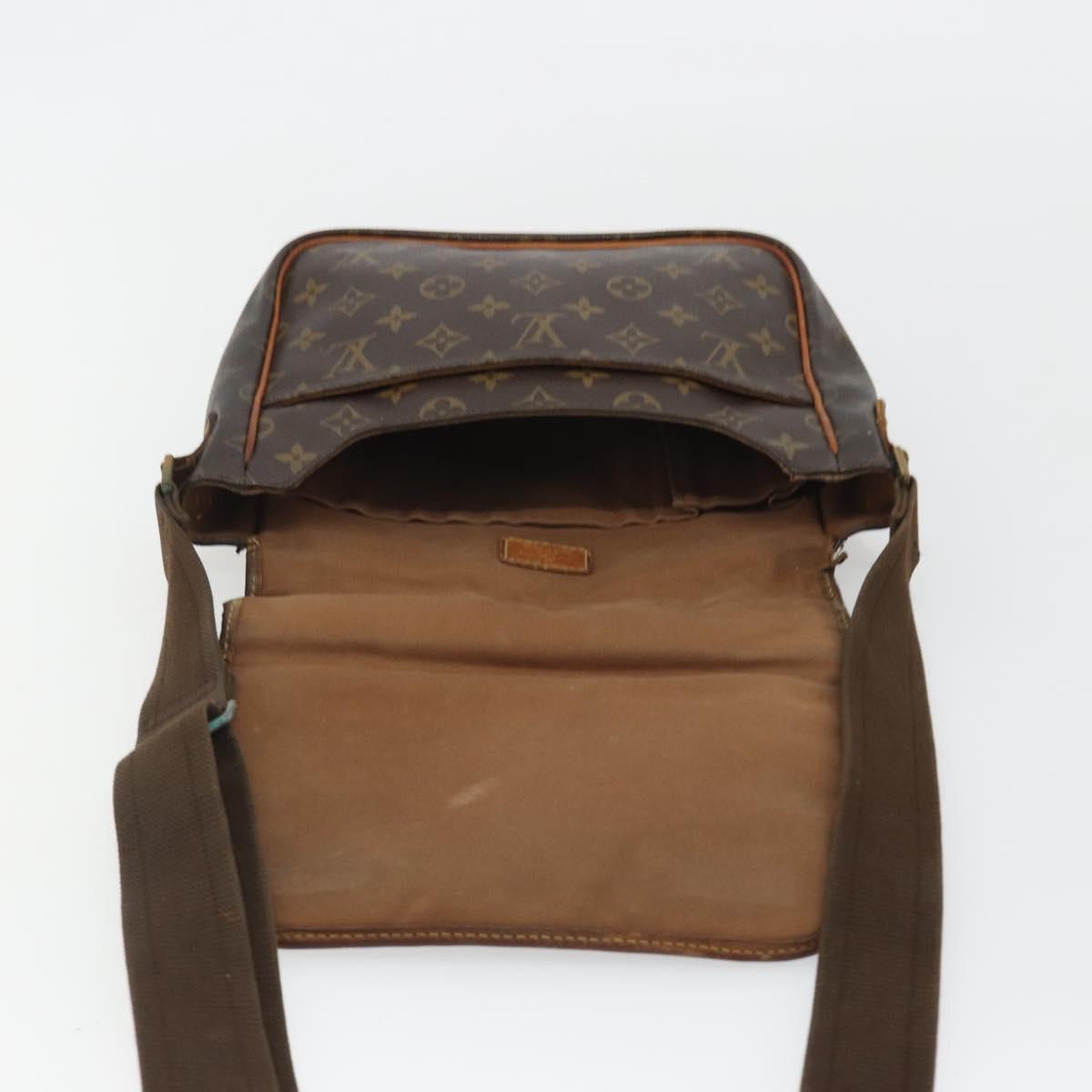 LOUIS VUITTON Monogram Messenger Bosphore PM Shoulder Bag M40106 LV Auth bs36011