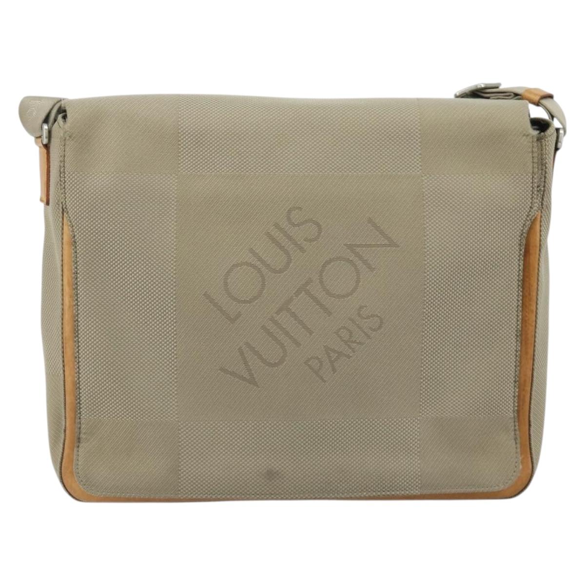 LOUIS VUITTON Damier Geant Messager Bag Terre Domble M93031 LV Auth bs36034