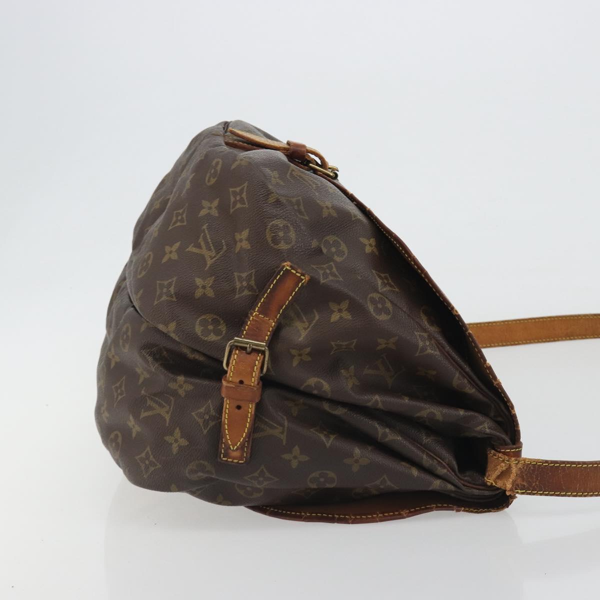 LOUIS VUITTON Monogram Saumur 35 Shoulder Bag M42254 LV Auth bs36035