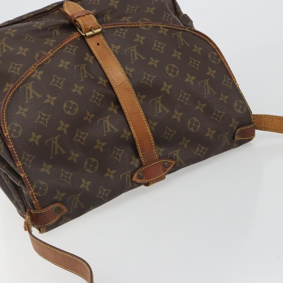 LOUIS VUITTON Monogram Saumur 35 Shoulder Bag M42254 LV Auth bs36035