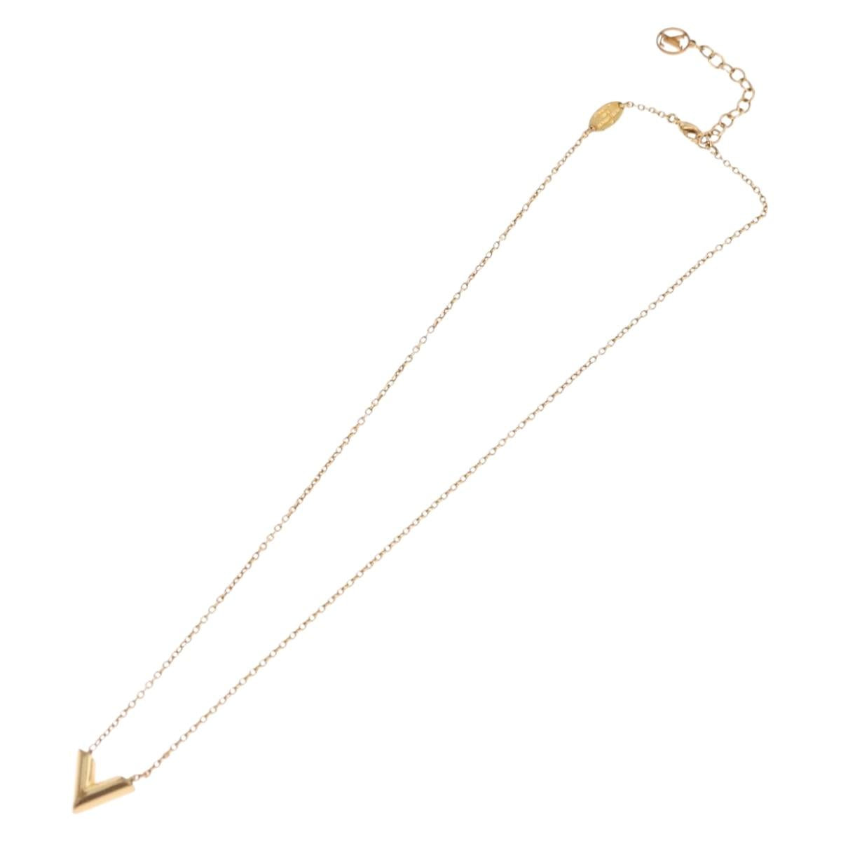 LOUIS VUITTON Essential V Necklace Gold M61083 LV Auth bs36156