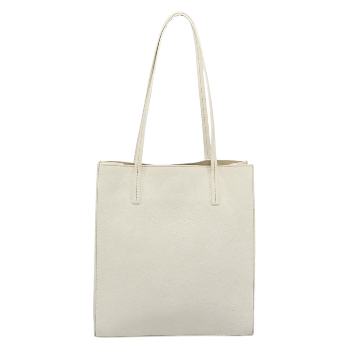 Miu Miu Tote Bag Leather White Silver Auth bs36295A