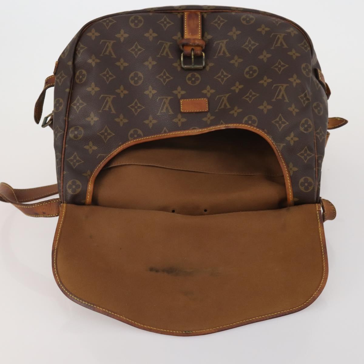 LOUIS VUITTON Monogram Saumur 35 Shoulder Bag M42254 LV Auth bs36807