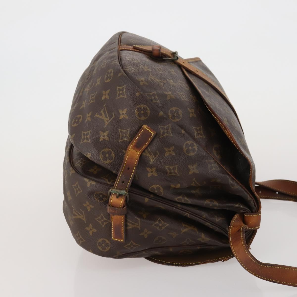 LOUIS VUITTON Monogram Saumur 35 Shoulder Bag M42254 LV Auth bs36807