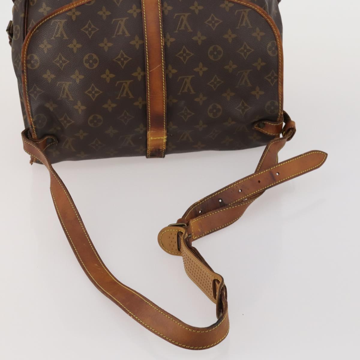 LOUIS VUITTON Monogram Saumur 35 Shoulder Bag M42254 LV Auth bs36807