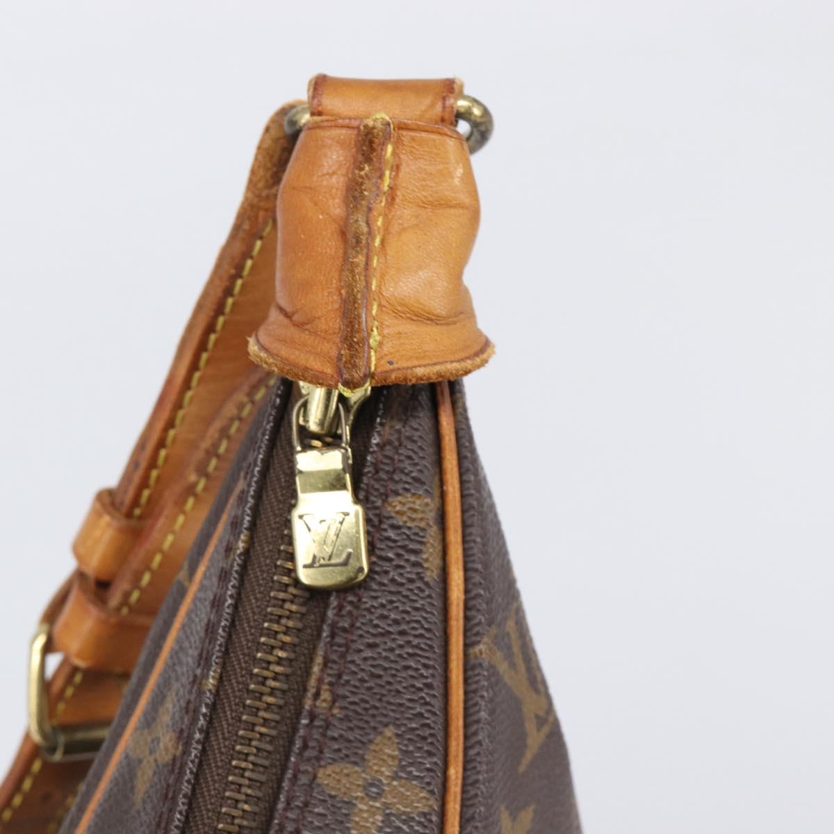 LOUIS VUITTON Monogram Boulogne 35 Shoulder Bag M51260 LV Auth bs36882