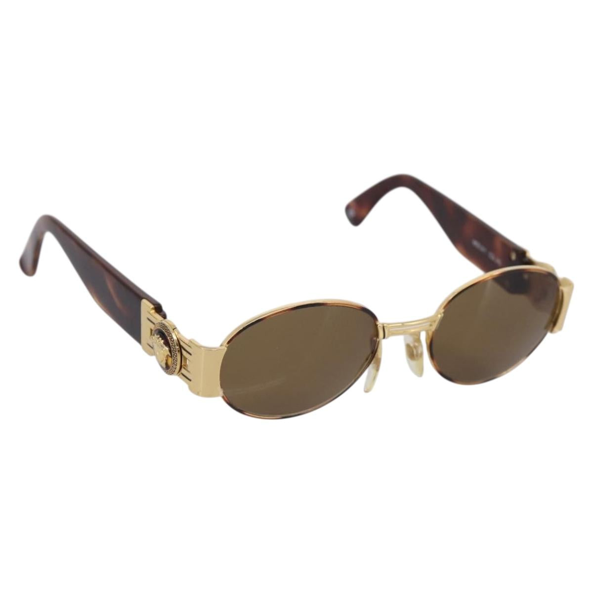 Gianni Versace Sunglasses Plastic Brown Gold Auth bs36896