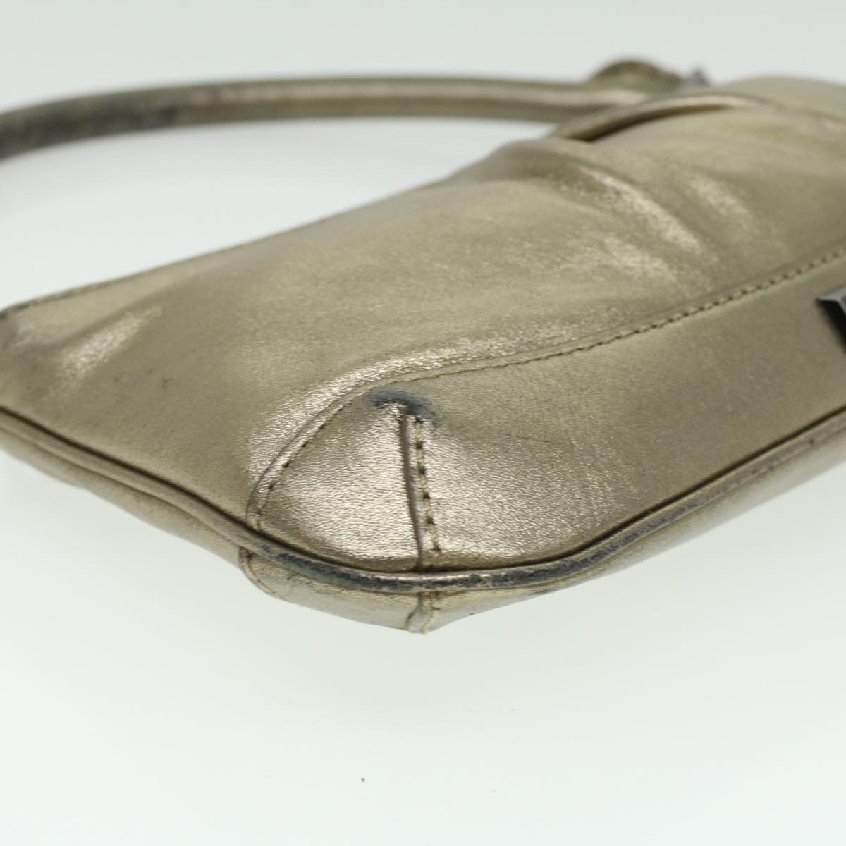 BURBERRY Shoulder Bag Leather Gold Auth bs3699