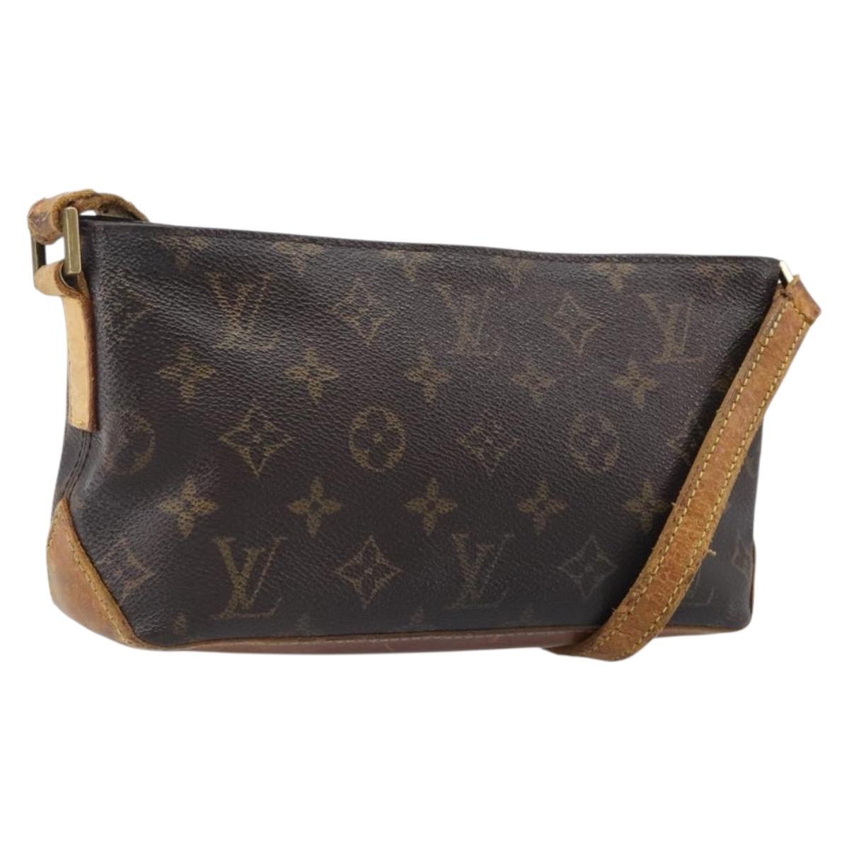LOUIS VUITTON Monogram Trotteur Shoulder Bag M51240 LV Auth bs36994