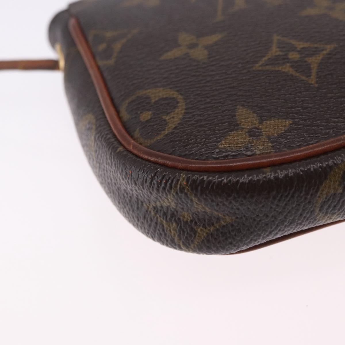 LOUIS VUITTON Monogram Pochette Cancun Shoulder Bag M60018 LV Auth bs37034