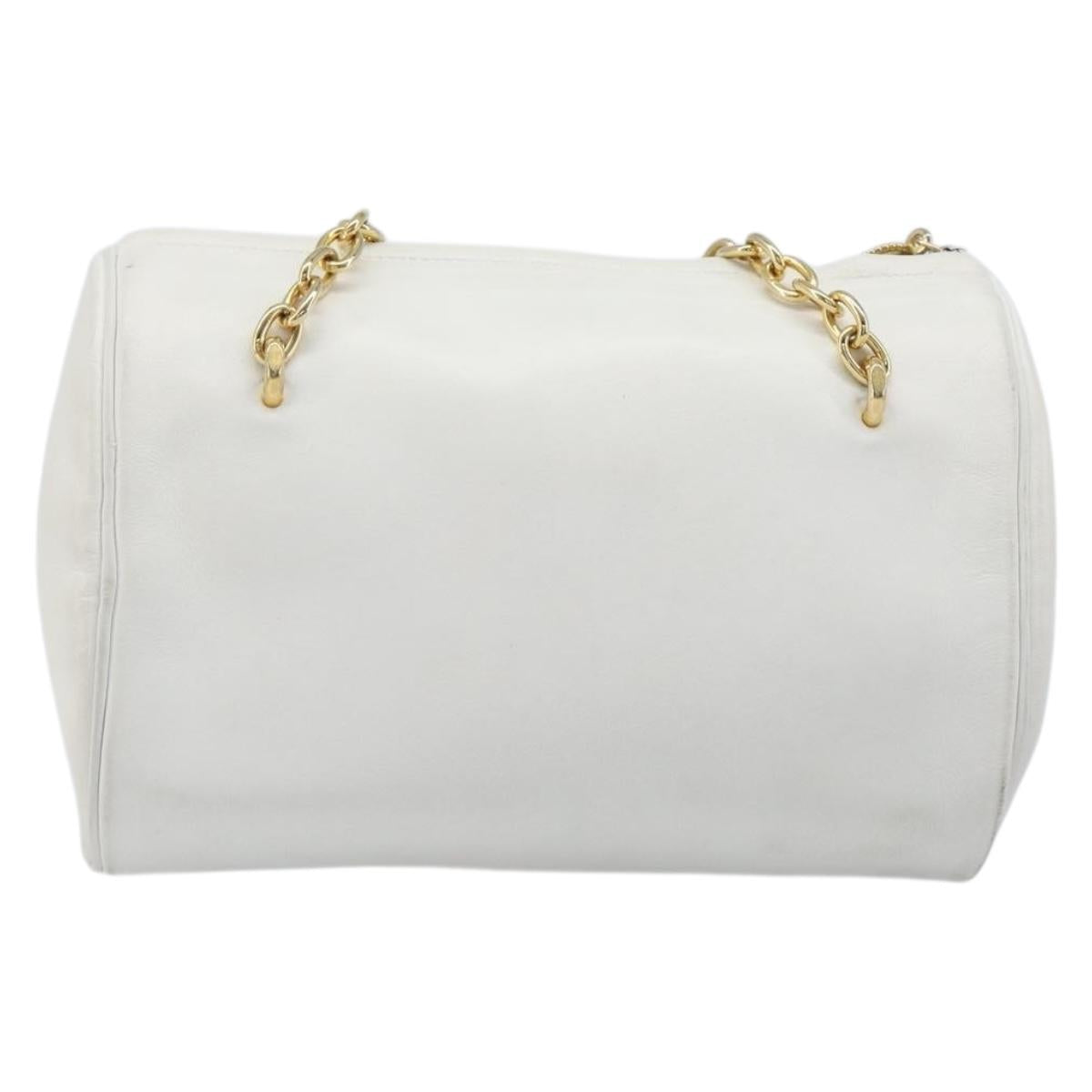 Christian Dior Chain Shoulder Bag Leather White Gold Tone Auth bs37056A
