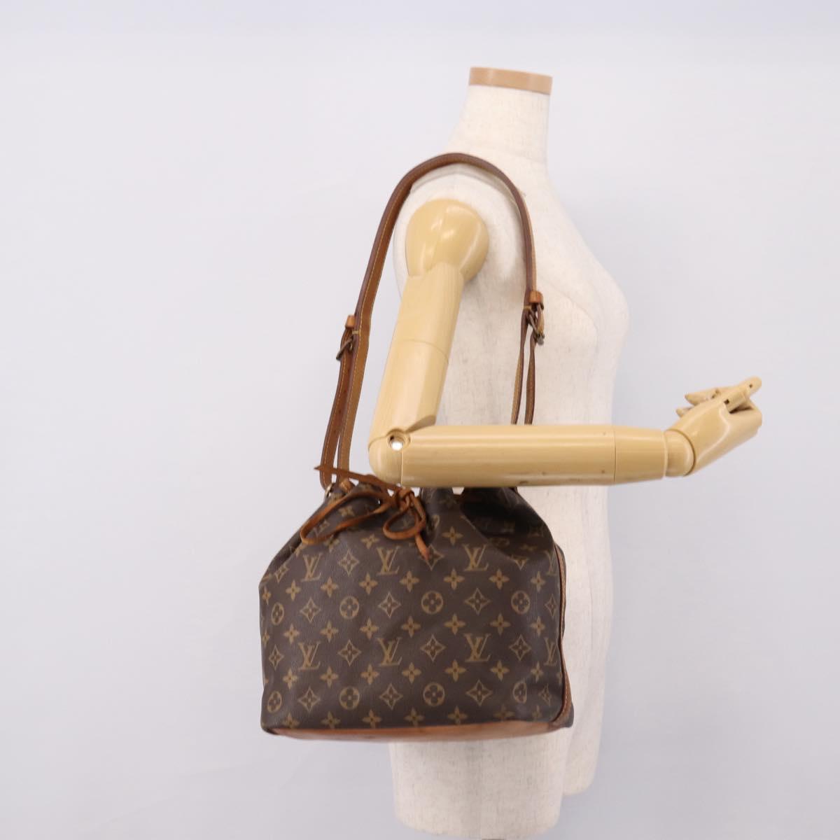 LOUIS VUITTON Monogram Petit Noe Shoulder Bag M42226 LV Auth bs37058