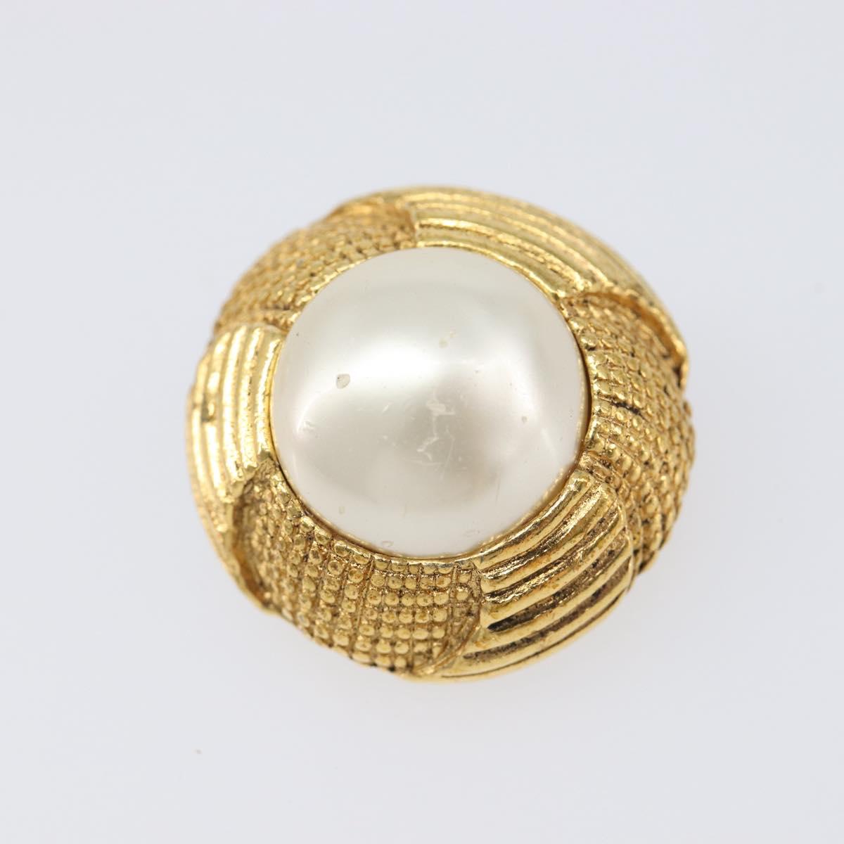CHANEL Earring Metal Gold Tone White CC Auth bs37083