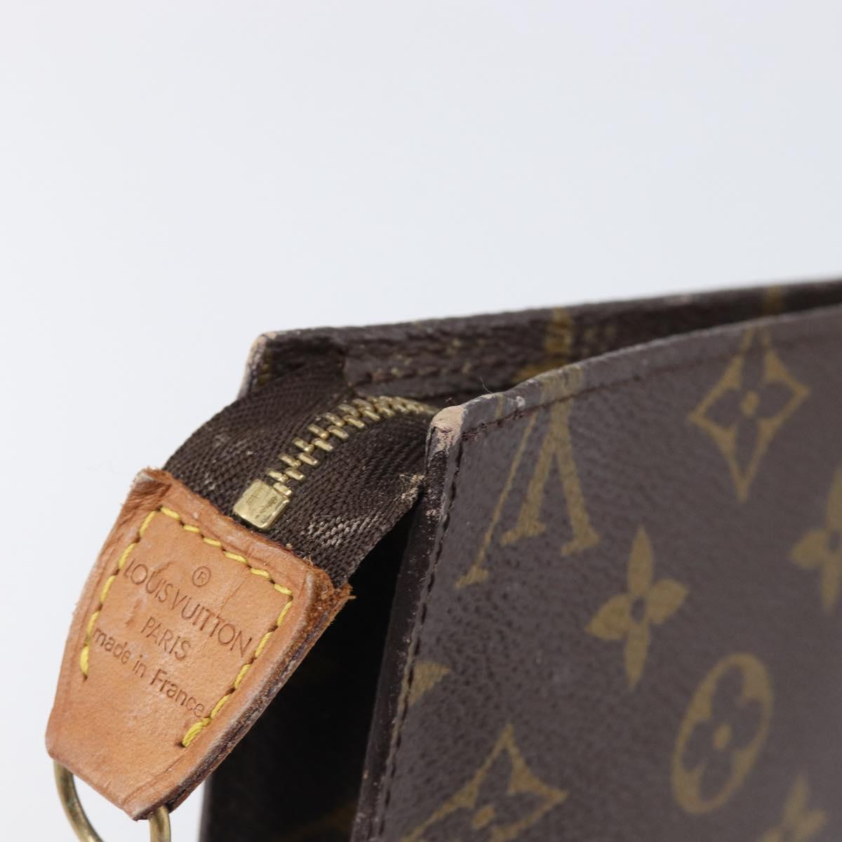 LOUIS VUITTON Monogram Bucket GM Pouch Accessory Pouch LV Auth bs37091