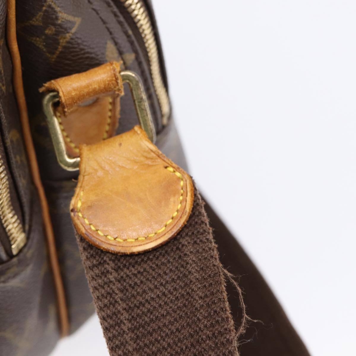 LOUIS VUITTON Monogram Reporter GM Shoulder Bag M45252 LV Auth bs37112