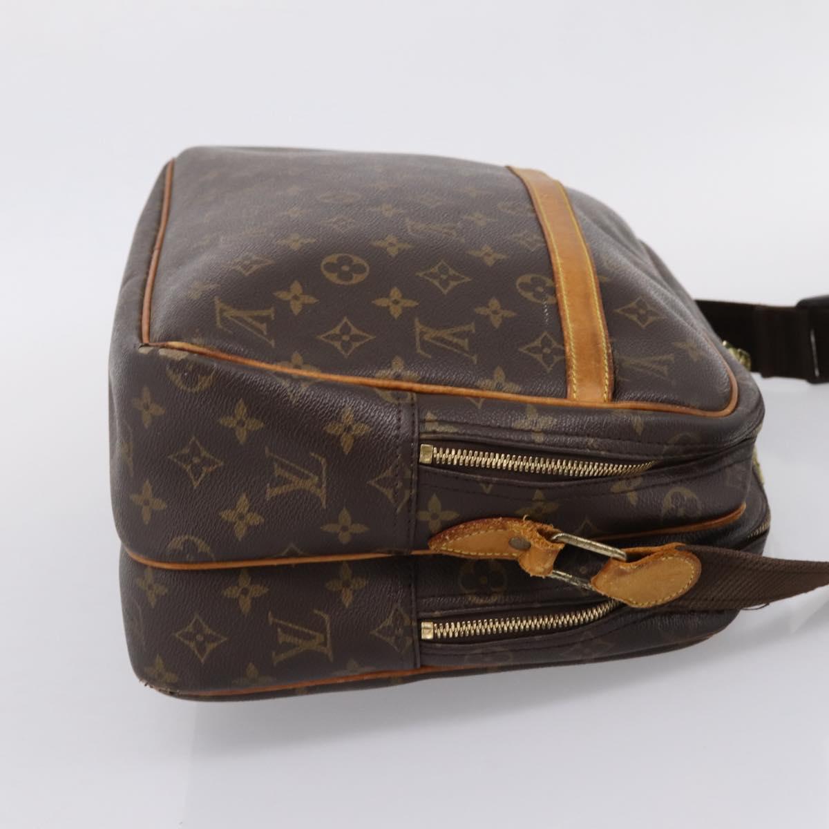 LOUIS VUITTON Monogram Reporter GM Shoulder Bag M45252 LV Auth bs37112