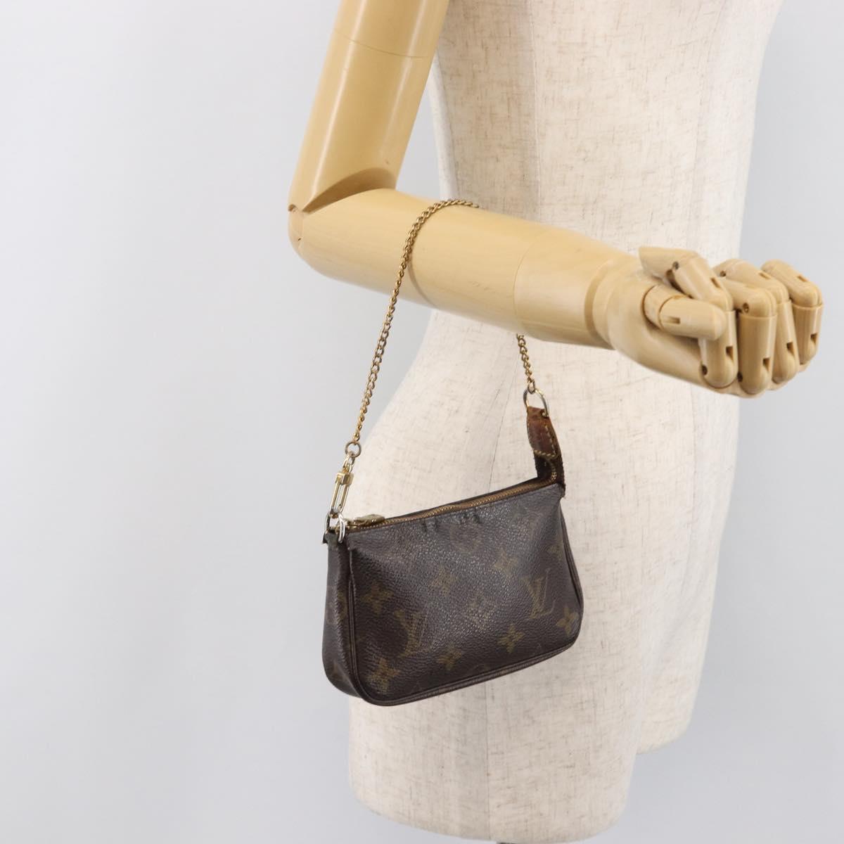 LOUIS VUITTON Monogram Mini Pochette Accessoires Pouch N41667 LV Auth bs37115