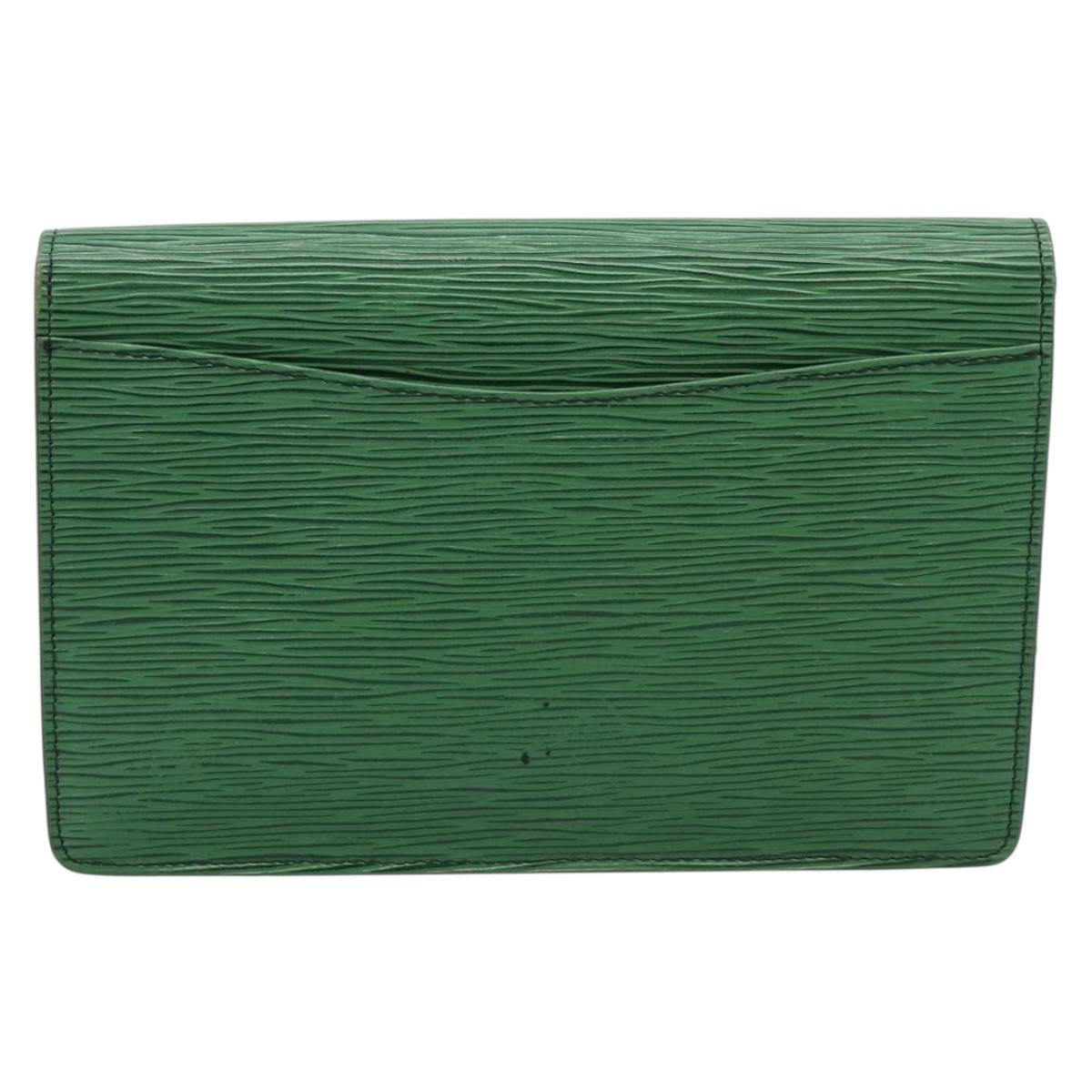 LOUIS VUITTON Epi Montaigne 23 Clutch Bag Green M52664 LV Auth bs37137A