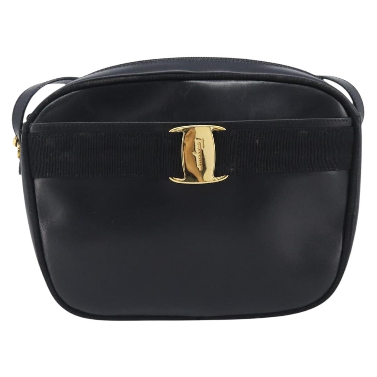 Salvatore Ferragamo Vala Shoulder Bag Leather Black Gold Tone Auth bs37160