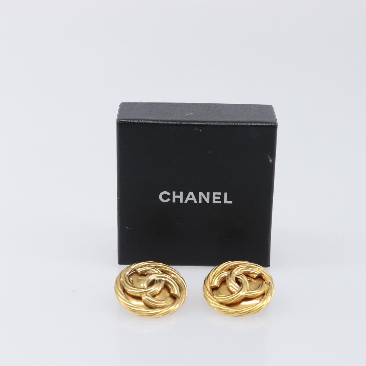 CHANEL Earring Metal Gold Tone CC Auth bs37165V