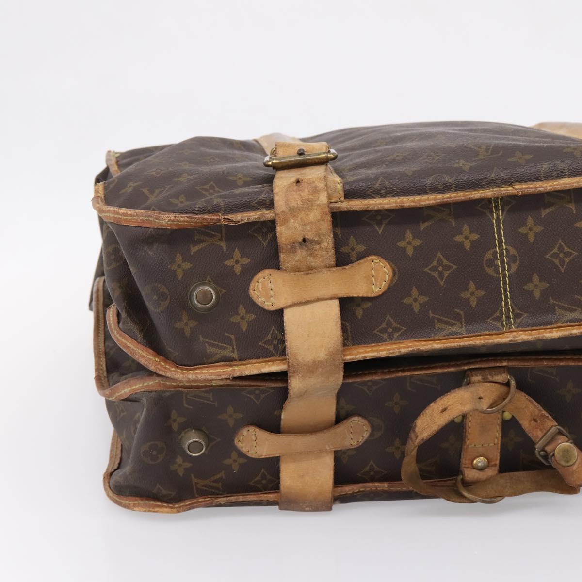 LOUIS VUITTON Monogram Suter Garment Cover M23522 LV Auth bs37183