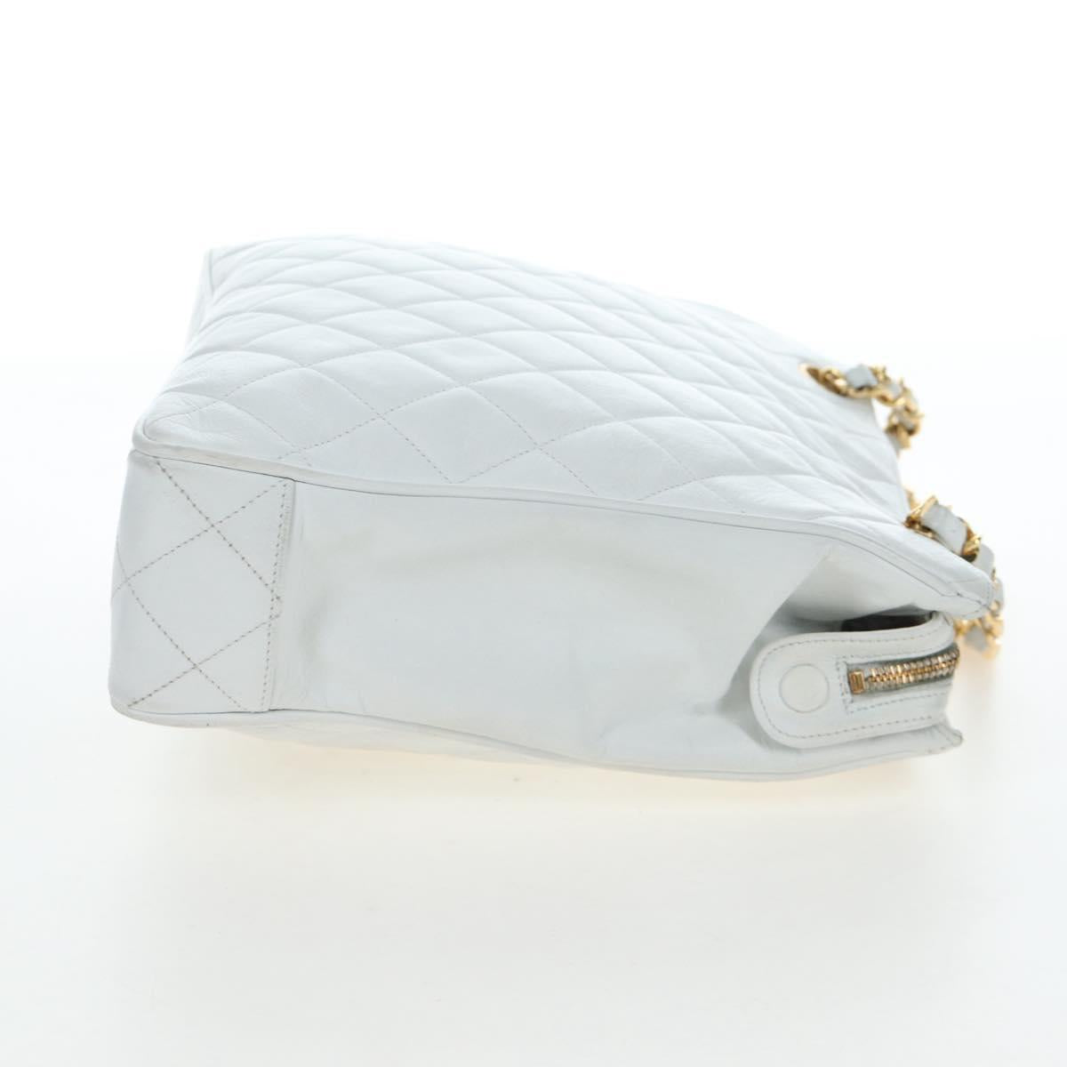 CHANEL Matelasse Chain Shoulder Bag Lamb Skin White Gold CC Auth bs37211