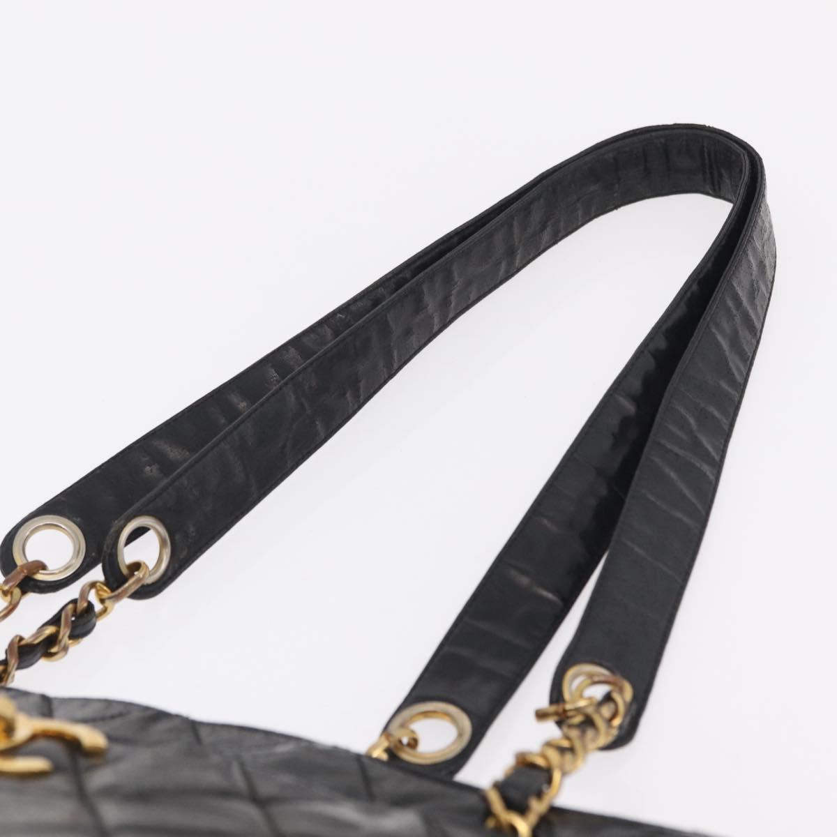 CHANEL Matelasse Chain Shoulder Bag Patent leather Black Gold CC Auth bs37212