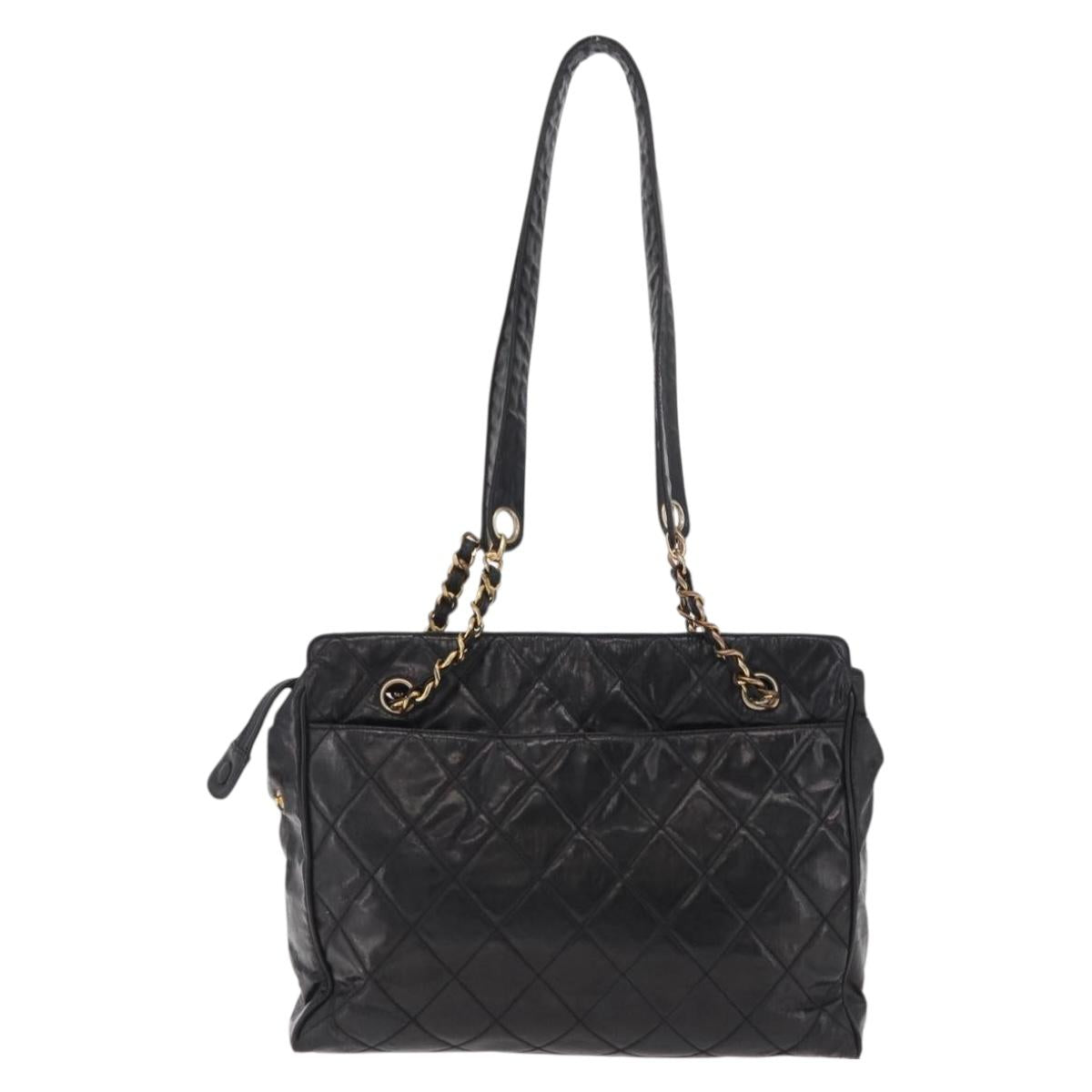 CHANEL Matelasse Chain Shoulder Bag Patent leather Black Gold CC Auth bs37212