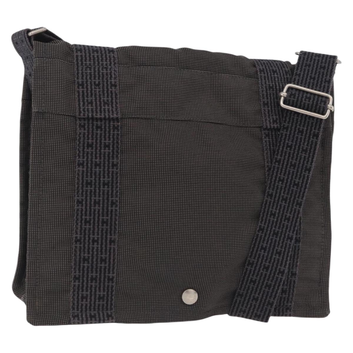HERMES Her Line Bassus PM Shoulder Bag Canvas Gray Auth bs37227