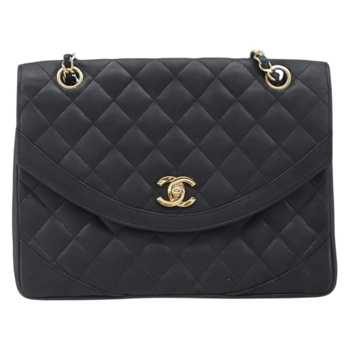CHANEL Matelasse Chain Shoulder Bag Lamb Skin Black Gold Tone CC Auth bs37255