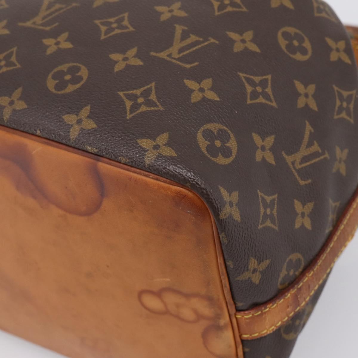 LOUIS VUITTON Monogram Petit Noe Shoulder Bag M42226 LV Auth bs37270