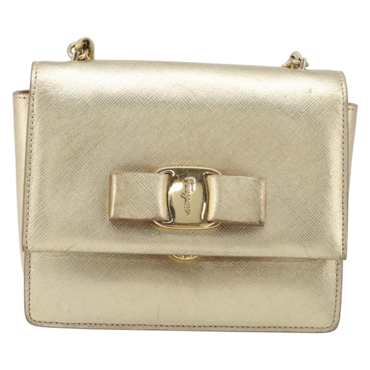 Salvatore Ferragamo Vala Chain Shoulder Bag Leather Gold Auth bs37272